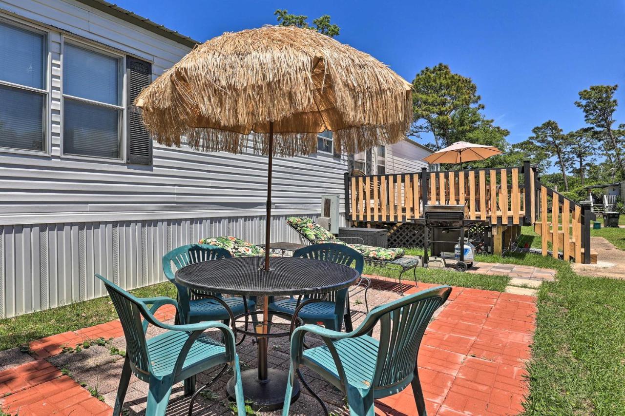 Bright Pensacola Home With Backyard - Pets Welcome! Luaran gambar